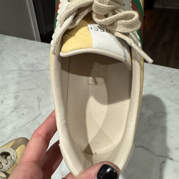 Authentic Women’s Gucci G74 Web Low Sneakers in Oatmeal - Picture 11 of 16